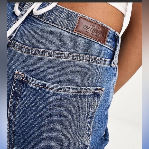 Hollister Curvy High Rise Mom Jeans Blue Size 26 - Picture 5 of 15